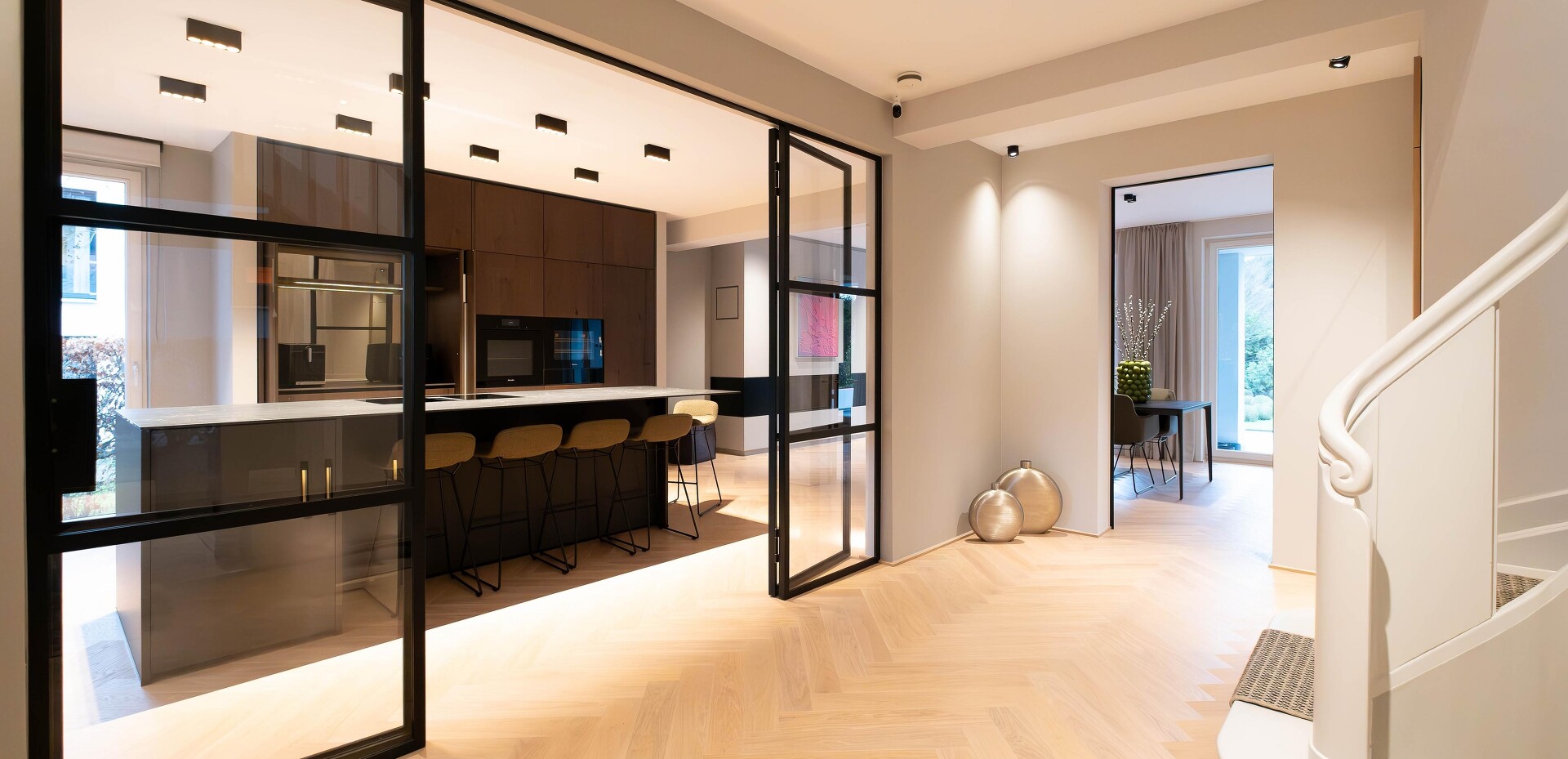 Unsere Kundenküchen, Projekte und Planungen
Unsere Kundenküchen, Projekte und Planungen